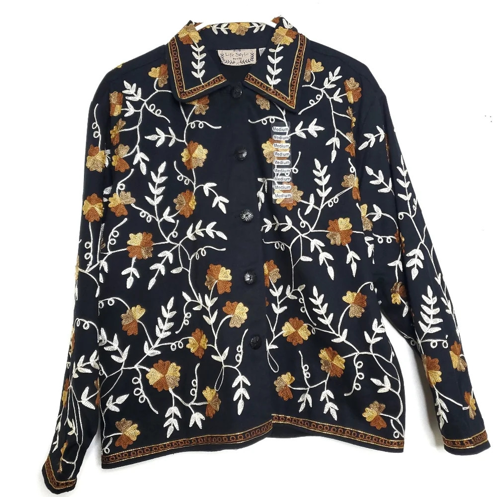 Nwot Life Style Petite Embroidered Floral Jacket Medium Black Long Sleev…